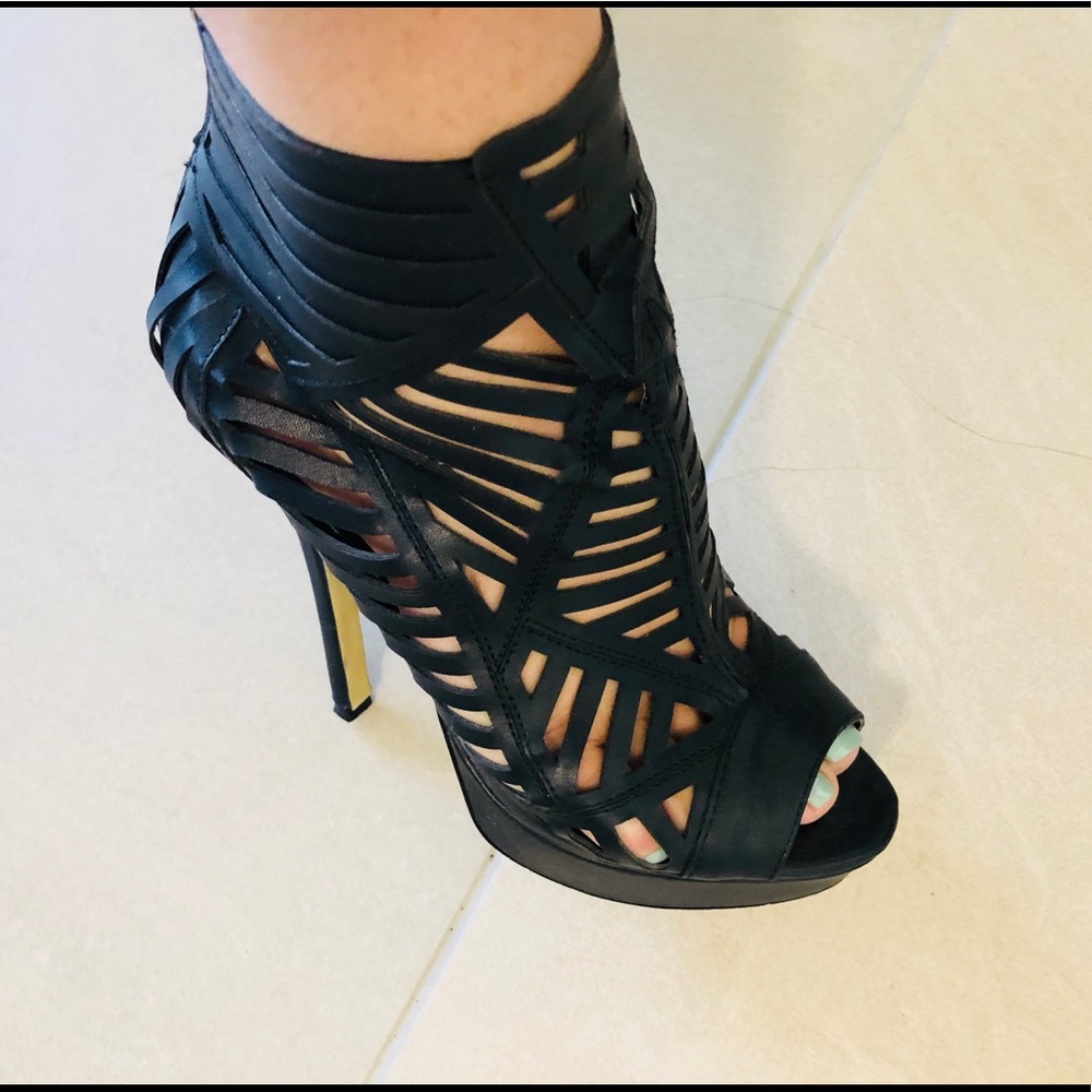 Bebe platform heels Size 7